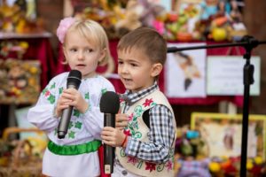 Serbare de toamnă „ Iarmarocul toamnei – cel mai frumos Hram ”